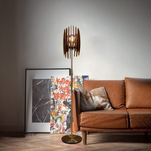 Lampadar din lemn Oblique